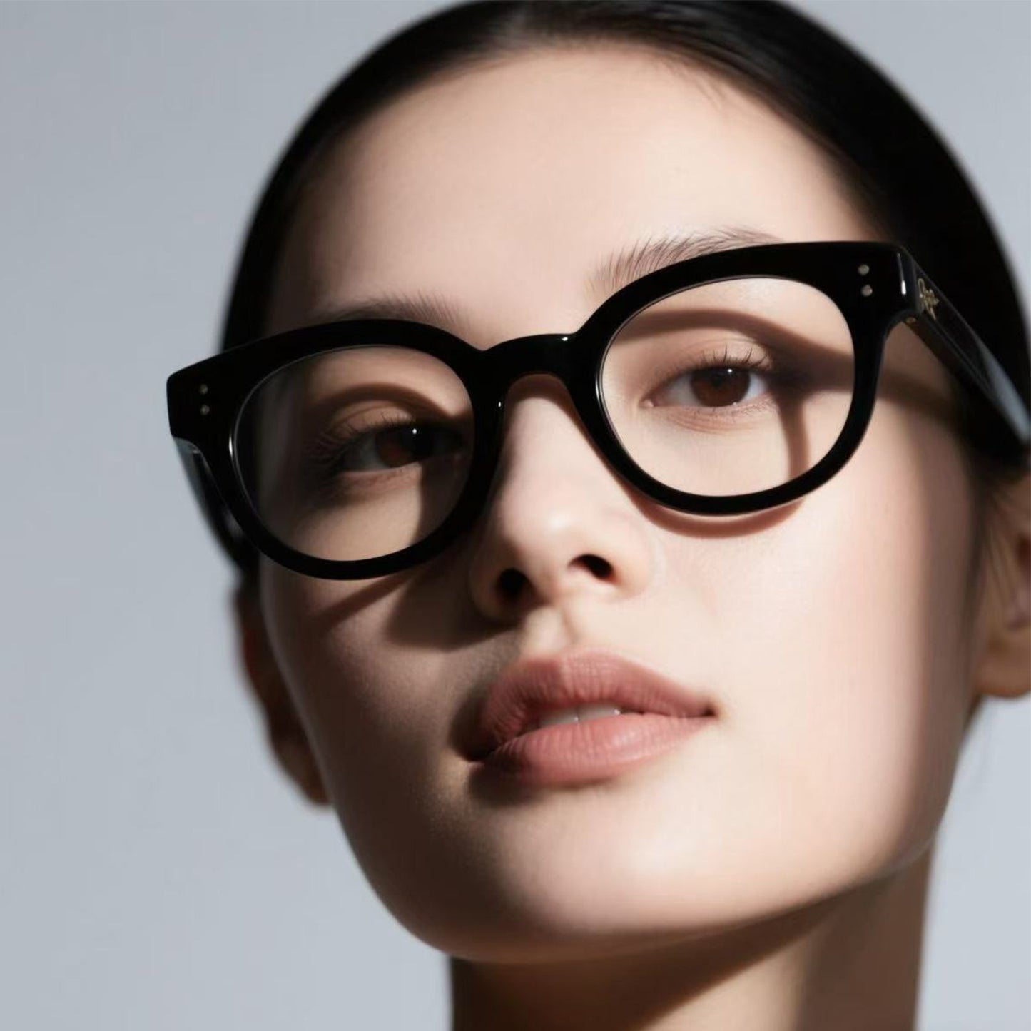 Classic Black Retro - Style Glasses