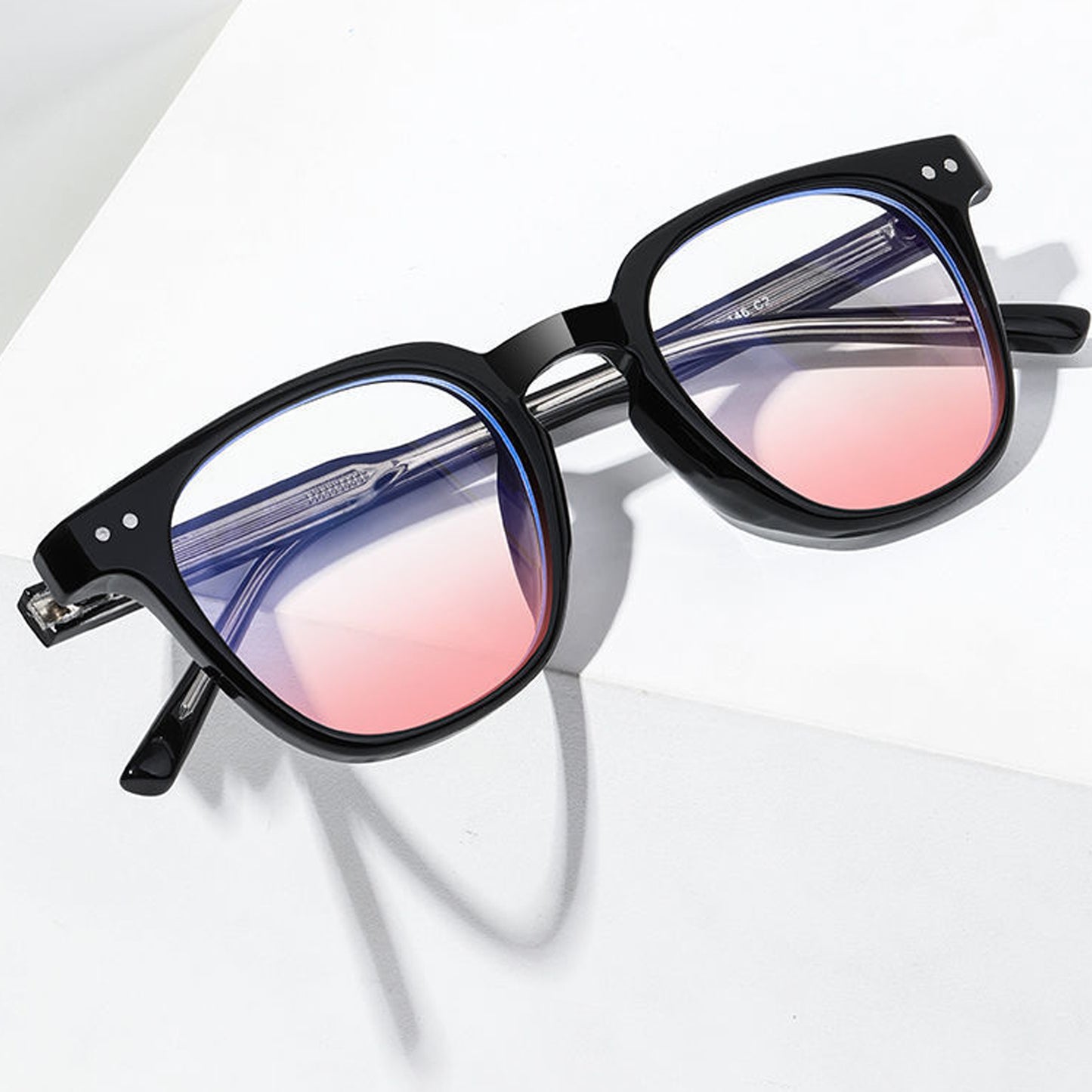 Stylish Black Square - Frame Sunglasses
